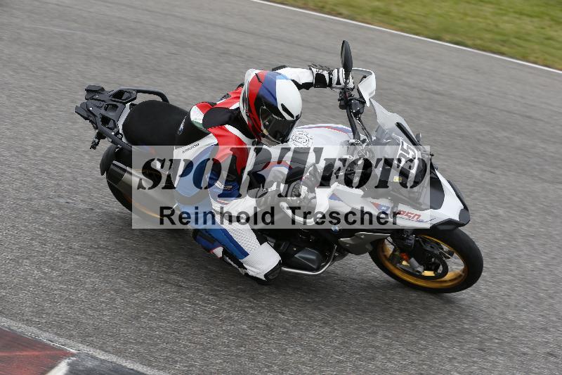 /Archiv-2024/13 22.04.2024 Plüss Moto Sport ADR/Einsteiger/35